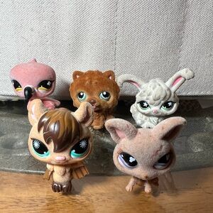 Lot of fuzzy LPS #332 #515 #800 #820 #461 authentic